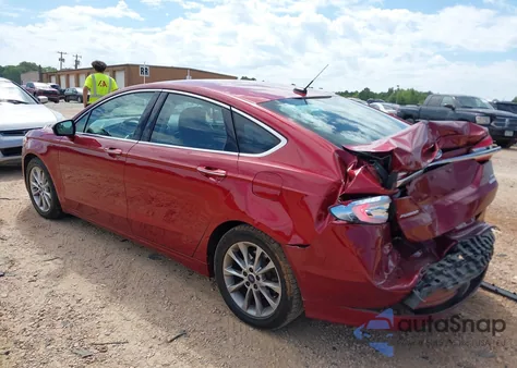2017 Ford Fusion Se z USA, uszkodzony, nr VIN 3FA6P0HD9HR154432
